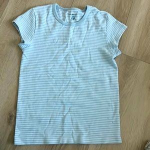 Brandy Melville t-shirt
